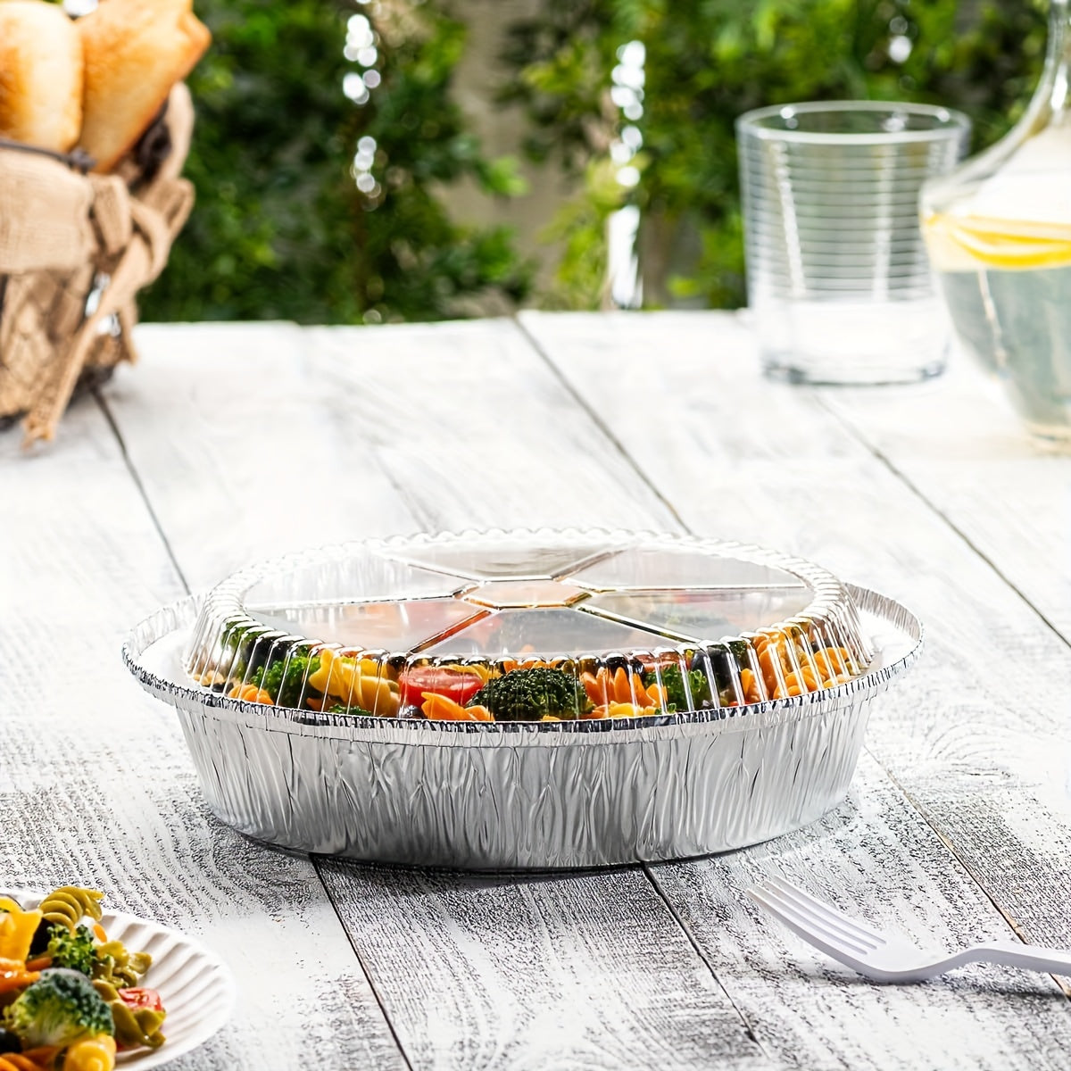 40 Pack Round Aluminum Foil Pans with Clear Lids for Baking